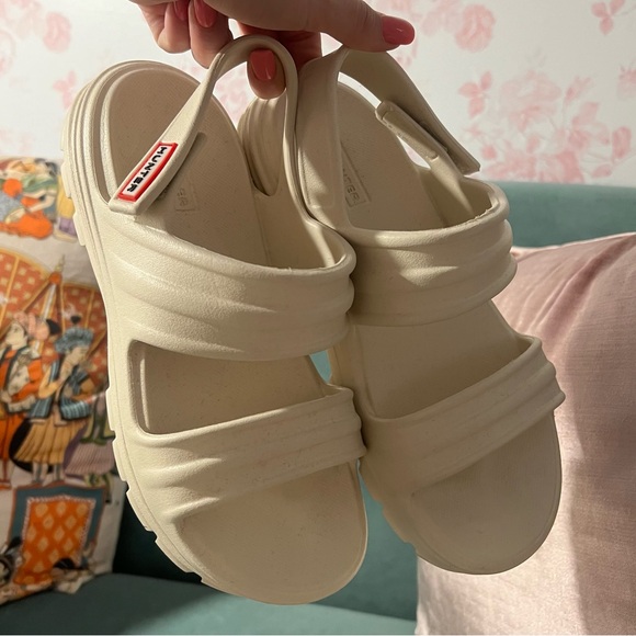 Hunter Slingback Sandals - Picture 5 of 5